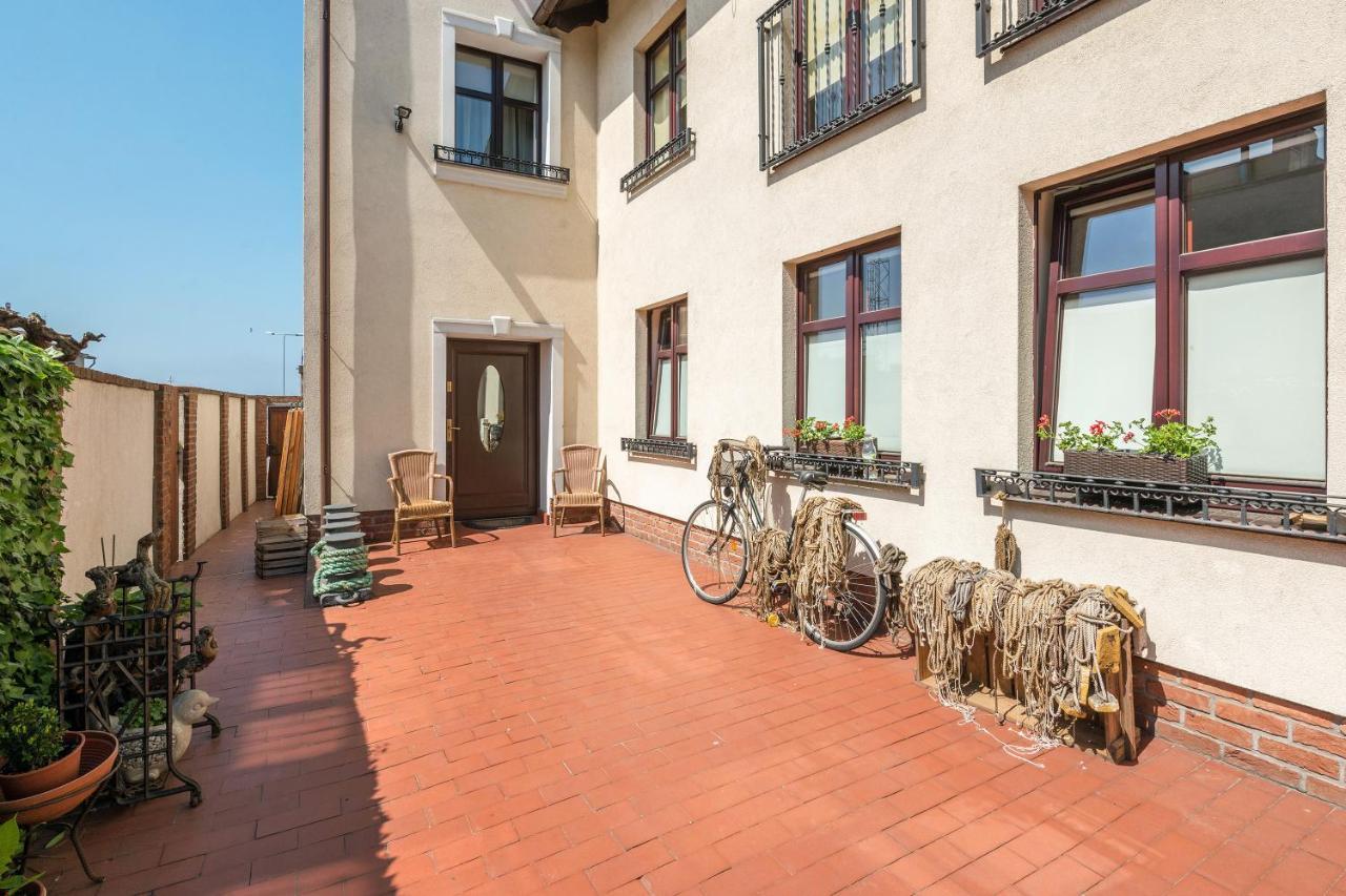 Villa & Restaurant Admiral Nelson Хель Экстерьер фото