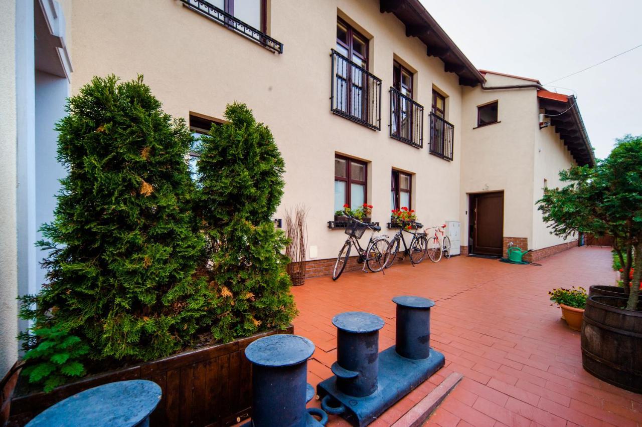 Villa & Restaurant Admiral Nelson Хель Экстерьер фото