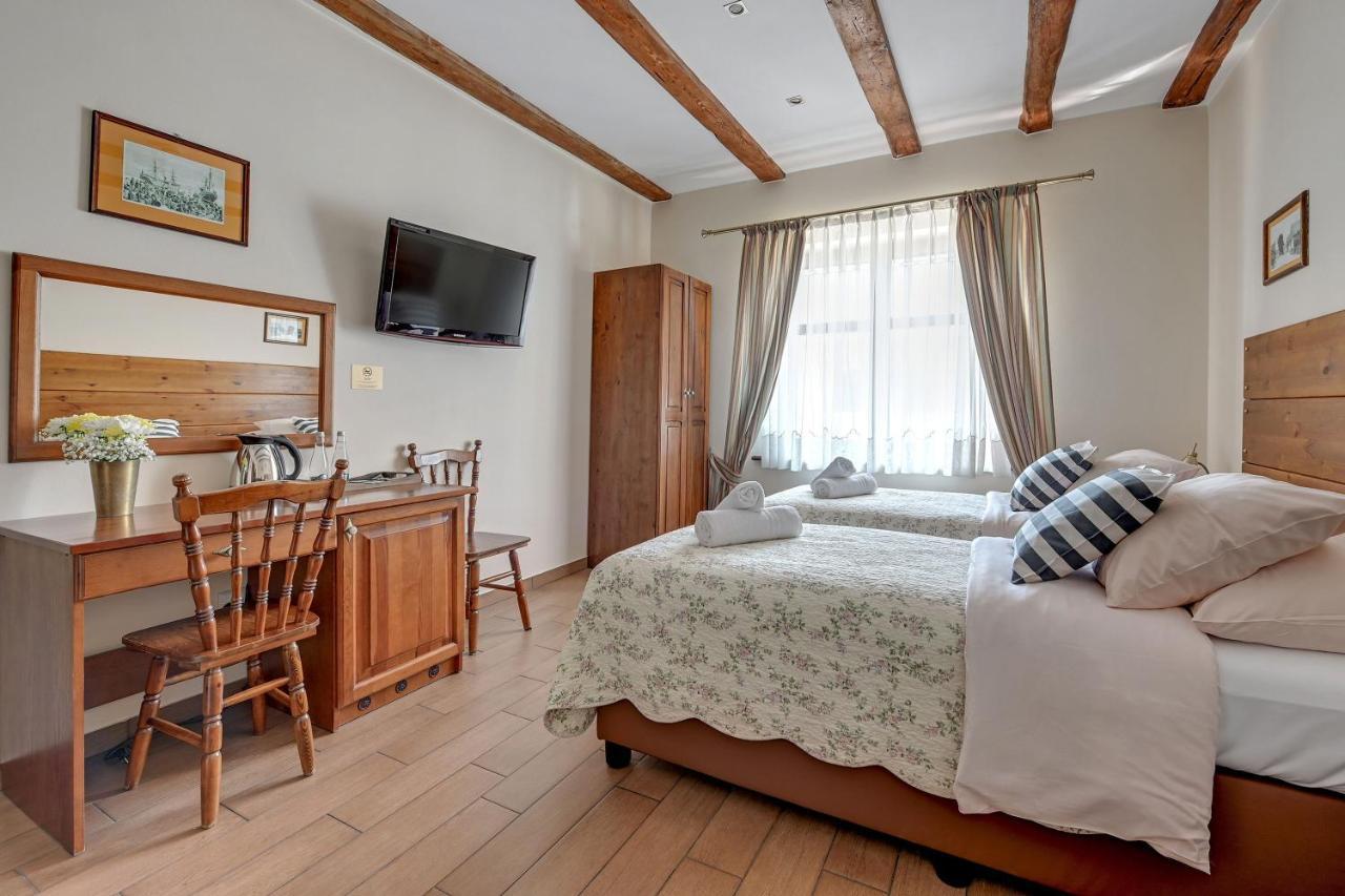 Villa & Restaurant Admiral Nelson Хель Экстерьер фото