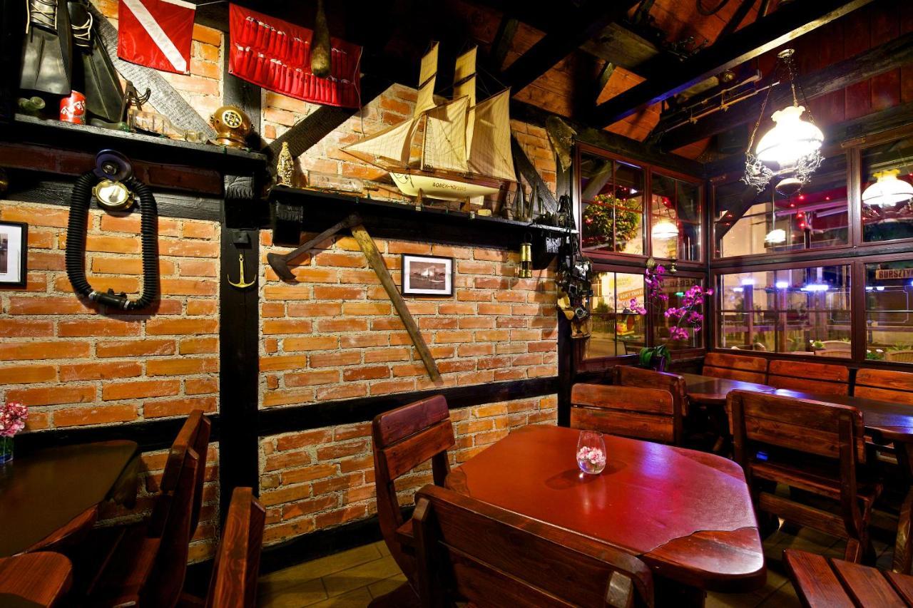 Villa & Restaurant Admiral Nelson Хель Экстерьер фото
