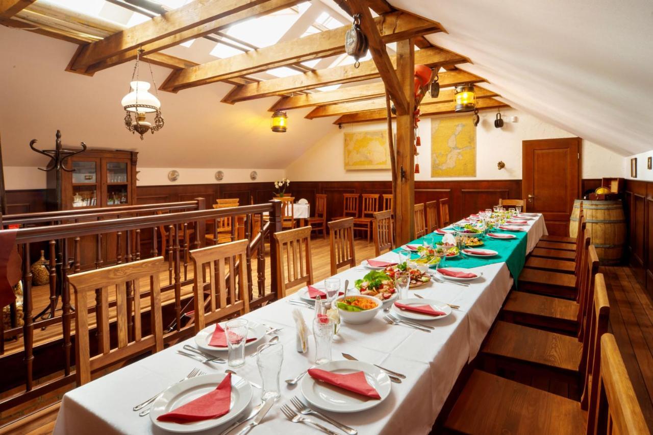 Villa & Restaurant Admiral Nelson Хель Экстерьер фото